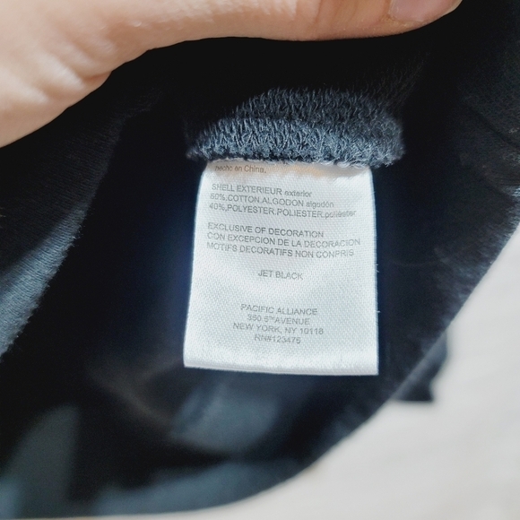 bebe BLACK SWEATSHIRT, W GOLD STUD LOGO, SZ LARGE, SO CUTE! - Picture 5 of 6